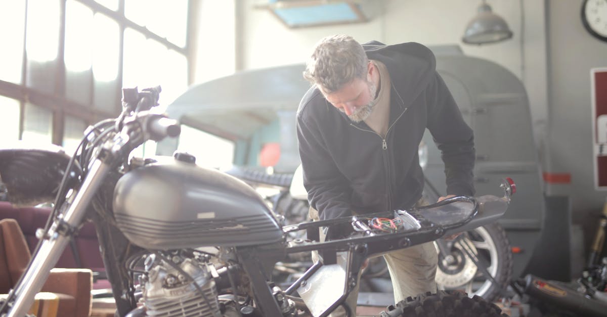 découvrez l'importance de l'inspection technique des motos pour garantir votre sécurité sur la route. obtenez des conseils pratiques et des informations sur les exigences légales pour assurer le bon état de votre deux-roues.