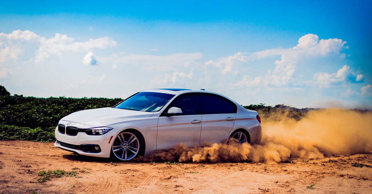 découvrez le bmw roadster, un véhicule sportif au design élégant et dynamique, offrant une expérience de conduite inégalée. plongez dans l'univers des roadsters avec des performances exceptionnelles et un confort de conduite optimal, parfait pour les amateurs de sensations fortes.