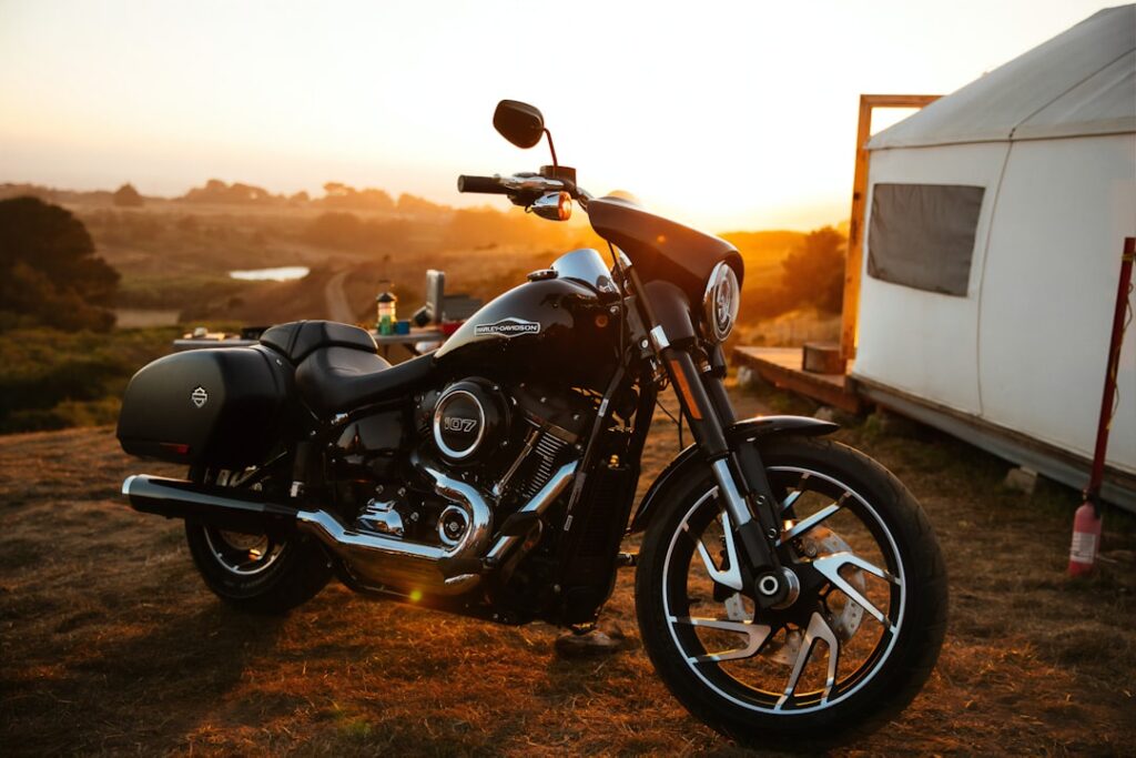 découvrez les tarifs d'assurance moto adaptés à vos besoins. comparez les offres et profitez de la meilleure protection pour votre véhicule à deux roues avec des prix compétitifs et des garanties sur mesure.